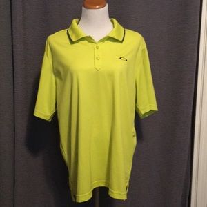 Men’s button shirt